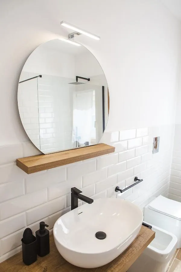 Vernaci Loft Apartment Terrasini Italy